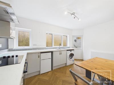Howell Street, Cilfynydd, Pontypridd - Kitchen/Breakfast Room