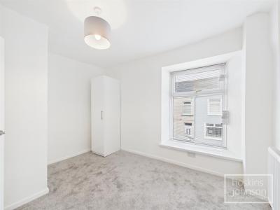 William Street, Cilfynydd, Pontypridd - Bedroom 2