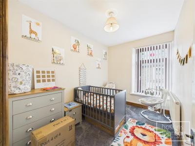 Bassett Street, Trallwn, Pontypridd - Bedroom 3