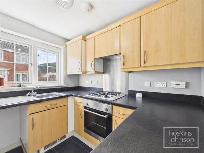 Maes Y Ffynnon, Ynysboeth, Mountain Ash - Kitchen