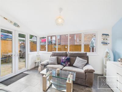 Ford Road, Pontypridd - Garden Room