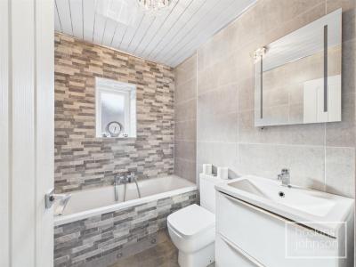 Ford Road, Pontypridd - Bathroom