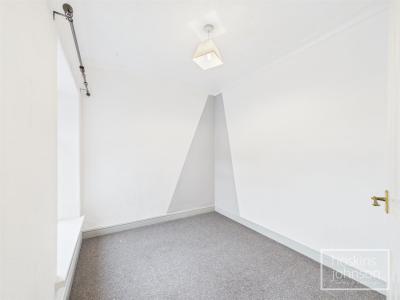 Thurston Road, Trallwn, Pontypridd - Bedroom 2