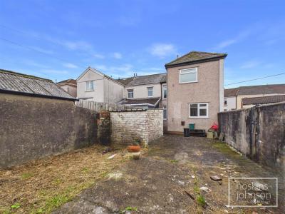 Thurston Road, Trallwn, Pontypridd - Outside