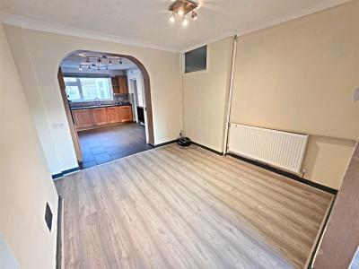 Oakland Crescent, Cilfynydd, Pontypridd - Dining Room